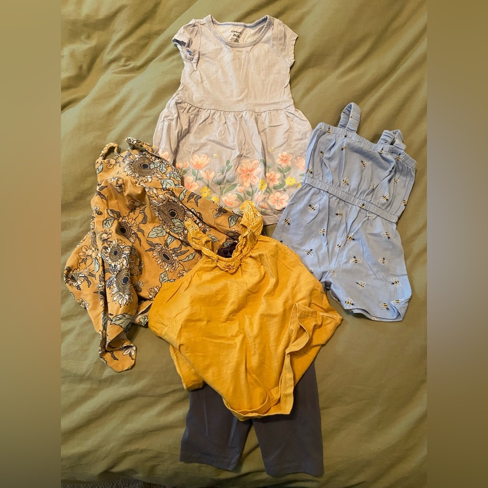 Floral and Bees mixed lot  (18months-2T)